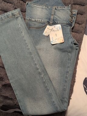 Everly Light Wash High-Rise Skinny Jeans